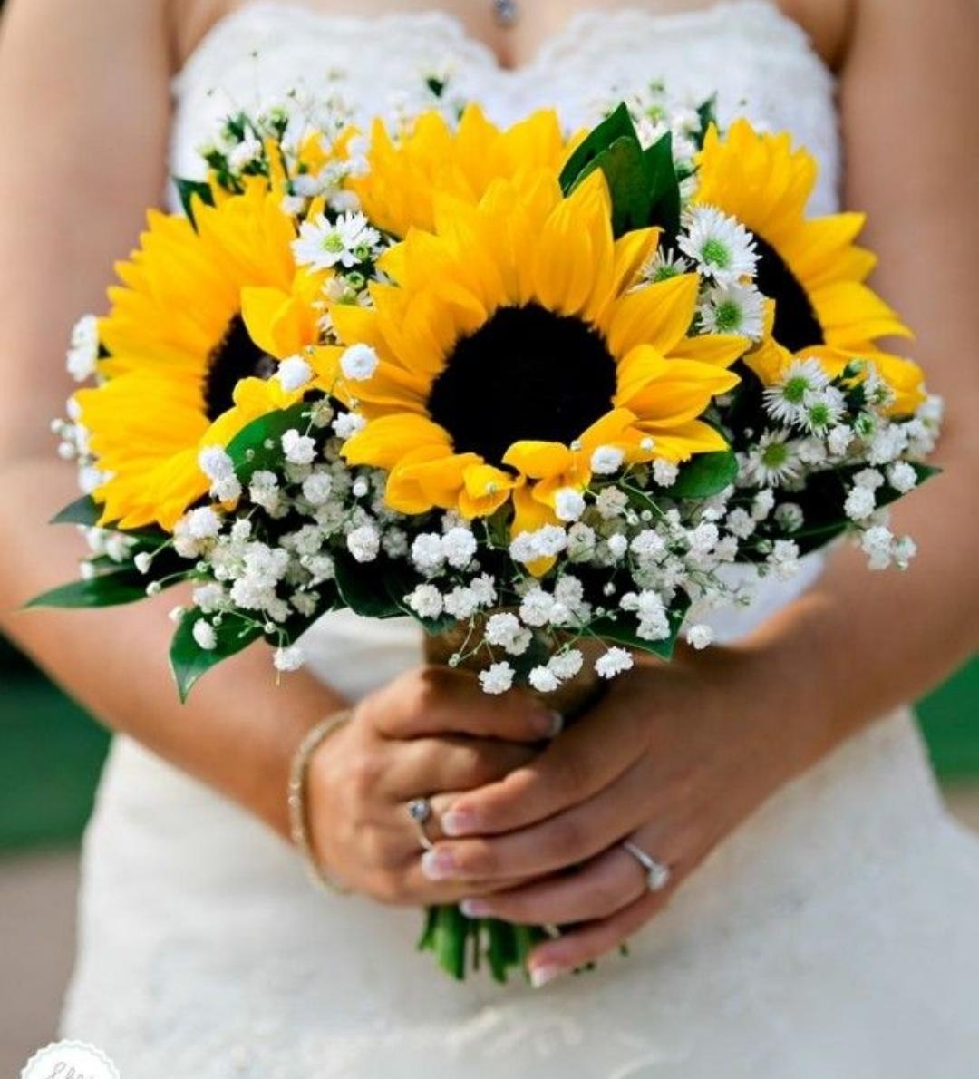 Centros florales para bodas de oro